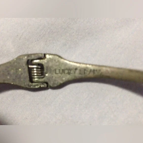 Lucky Brand Abalone Hinge Cuff Bracelet - preloved - Picture 6 of 11